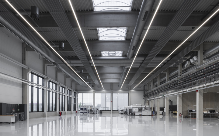 The lighting system in the new production hall