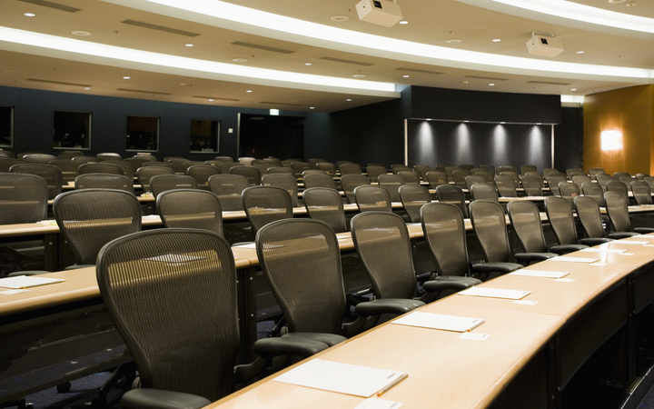 LEDVANCE supports international conference